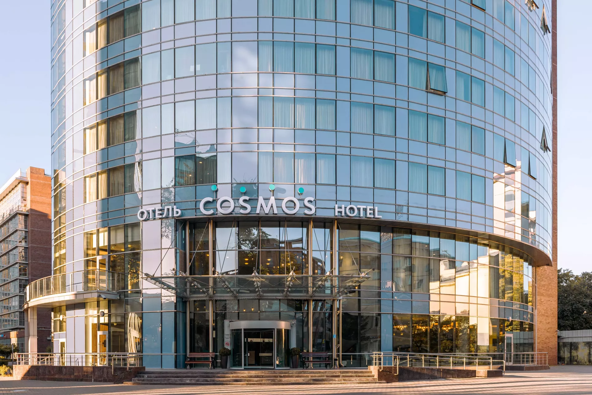 Cosmos Hotel