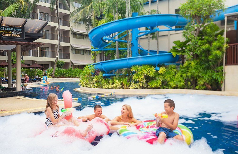 Holiday Inn Resort Phuket Surin Beach by IHG 4*