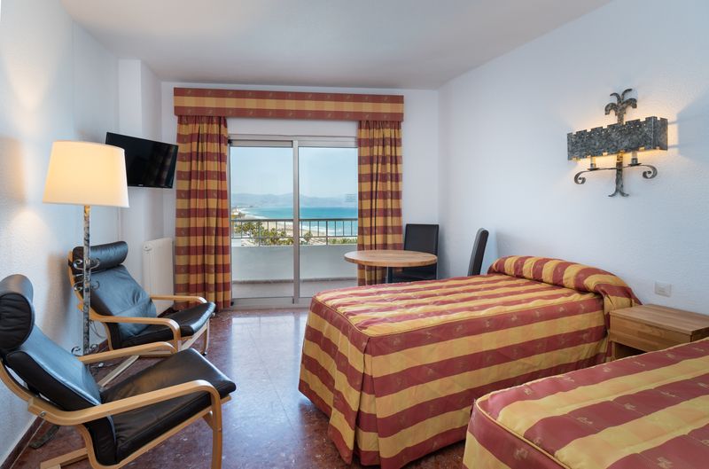 Hotel Apartamentos Bajondillo