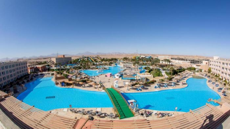 Titanic Resort & Aqua Park