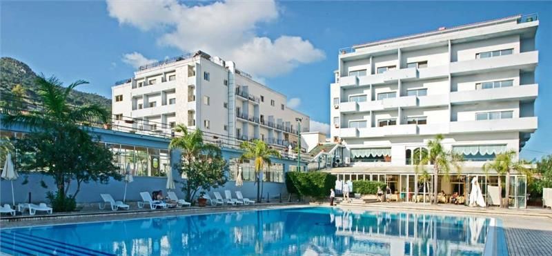 Hotel Santa Lucia E Le Sabbie D Oro 4* (Palermo)