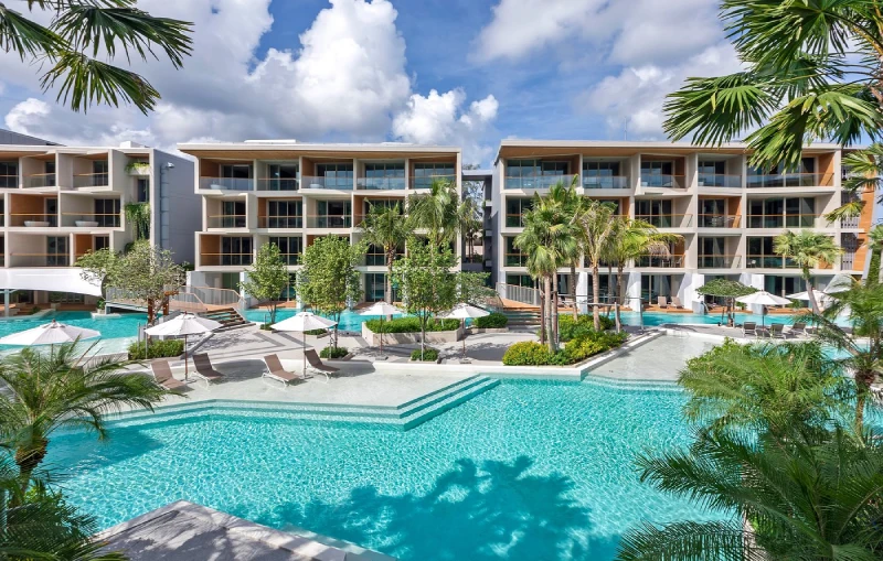 Wyndham Naiharn - Deluxe 5*